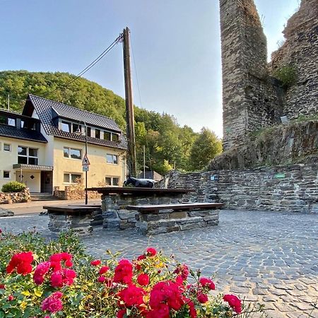 Roosartige Ferien - Ferienwohnung Am Weiherturm 巴哈拉赫 外观 照片