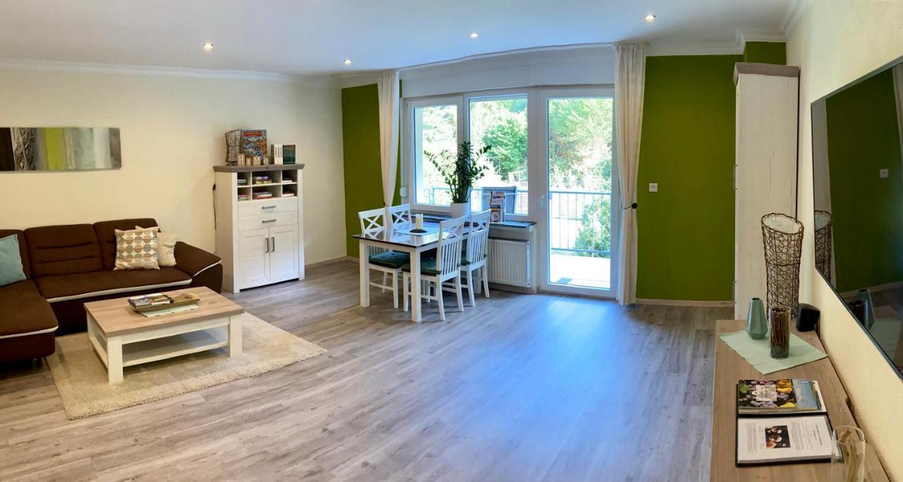 Roosartige Ferien - Ferienwohnung Am Weiherturm 巴哈拉赫 外观 照片