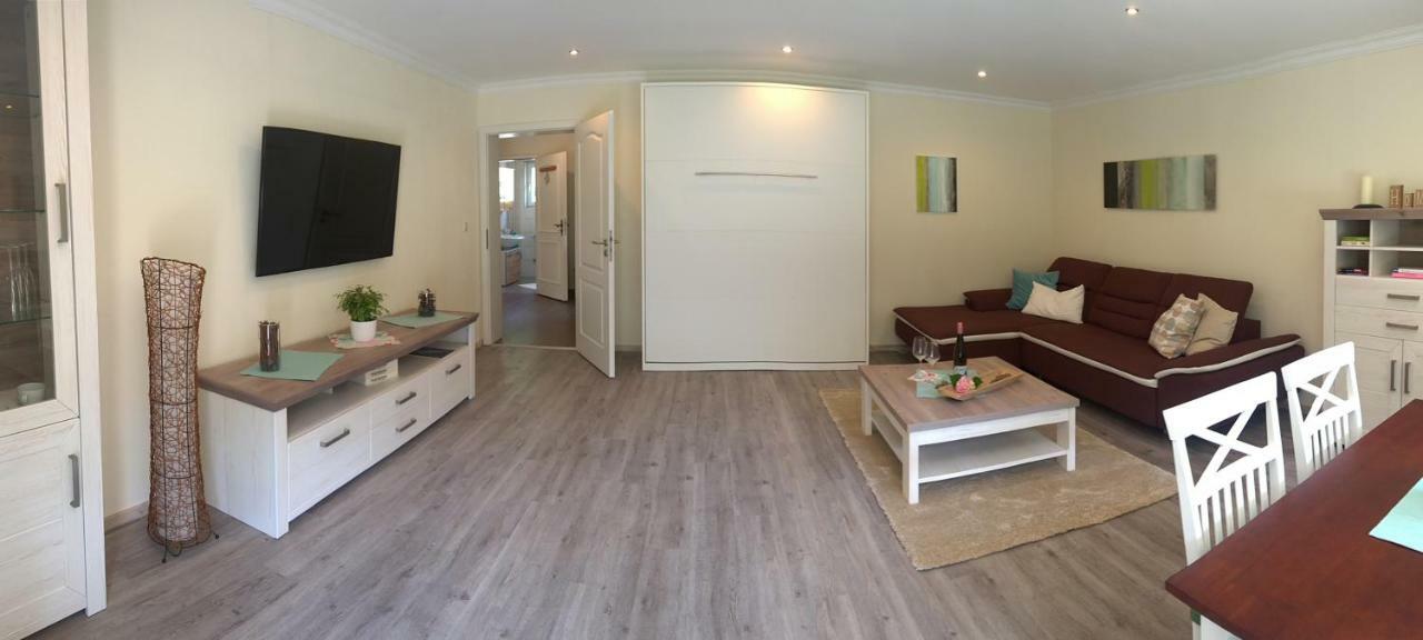 Roosartige Ferien - Ferienwohnung Am Weiherturm 巴哈拉赫 外观 照片